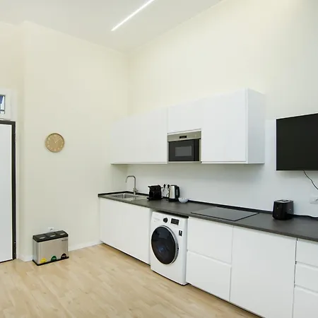 Cicco Simonetta 公寓 *